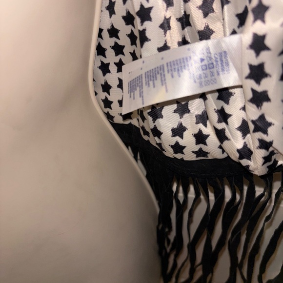 Forever 21 Black and White Star Patterned Vest - Picture 9 of 11